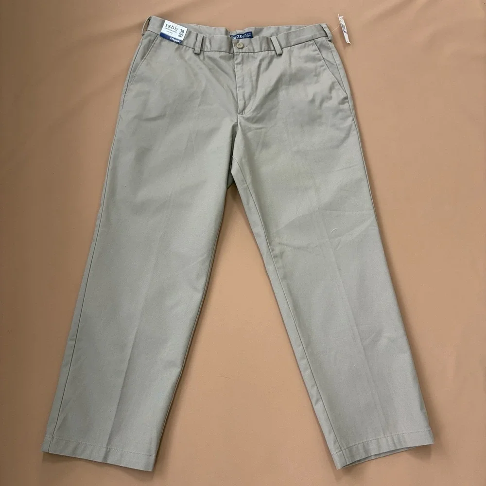 IZOD American Chino Pants Mens 38x30 (29) Khaki Straight Fit Flat Front New Golf